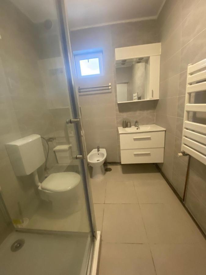Vila Ammos Mamaia 120 Metri De Plaja Navodari Luaran gambar
